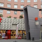 Et Résidence Les Lauréades Centre Jaude 3*