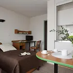 The Originals Laureades Centre Jaude Aparthotel Clermont-Ferrand