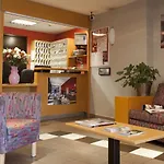The Originals Laureades Centre Jaude Aparthotel