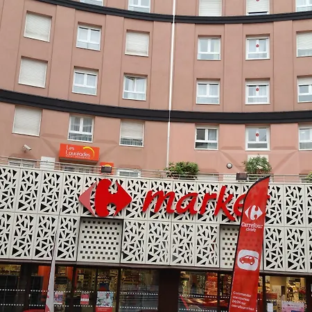 Hotel apartamentowy The Originals Laureades Centre Jaude