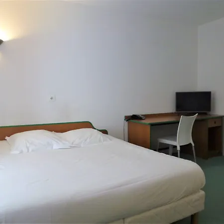 Hotel apartamentowy The Originals Laureades Centre Jaude Clermont-Ferrand