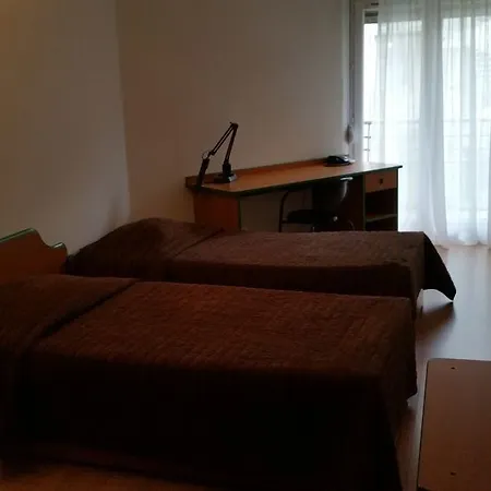 The Originals Laureades Centre Jaude Hotel apartamentowy