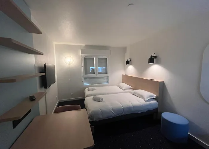 The Originals Laureades Centre Jaude Aparthotel 3*