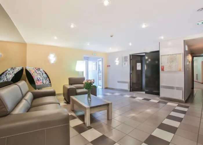 Aparthotel The Originals Laureades Centre Jaude Clermont-Ferrand